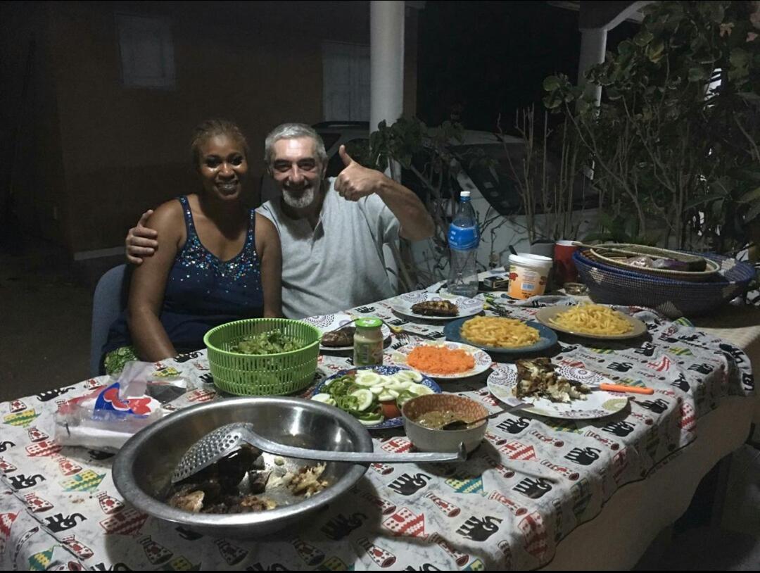 Chez Coumba Et Daniel Bed & Breakfast Saly Portudal Ngoại thất bức ảnh